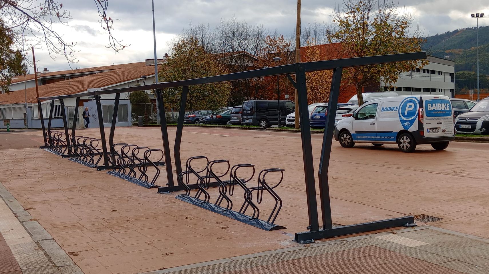 wave-open-sided-bike-shelter-3.jpeg
