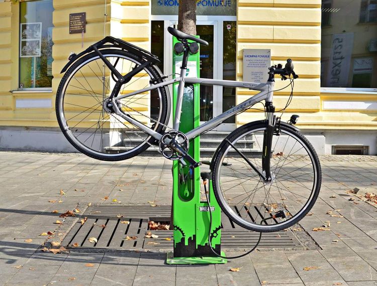 Bike Pumps and Repair Stands