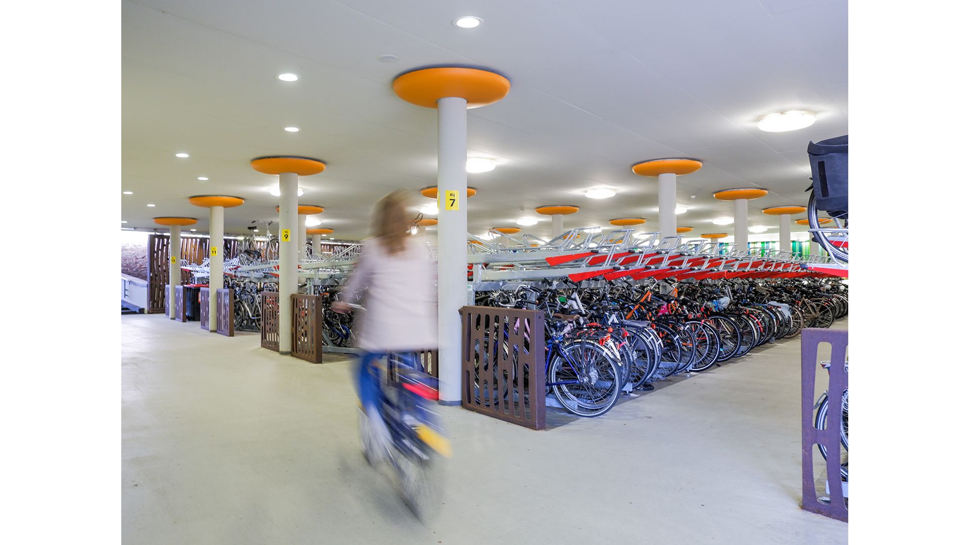 2ParkUp-2-tier-bike-rack-apartments.jpg