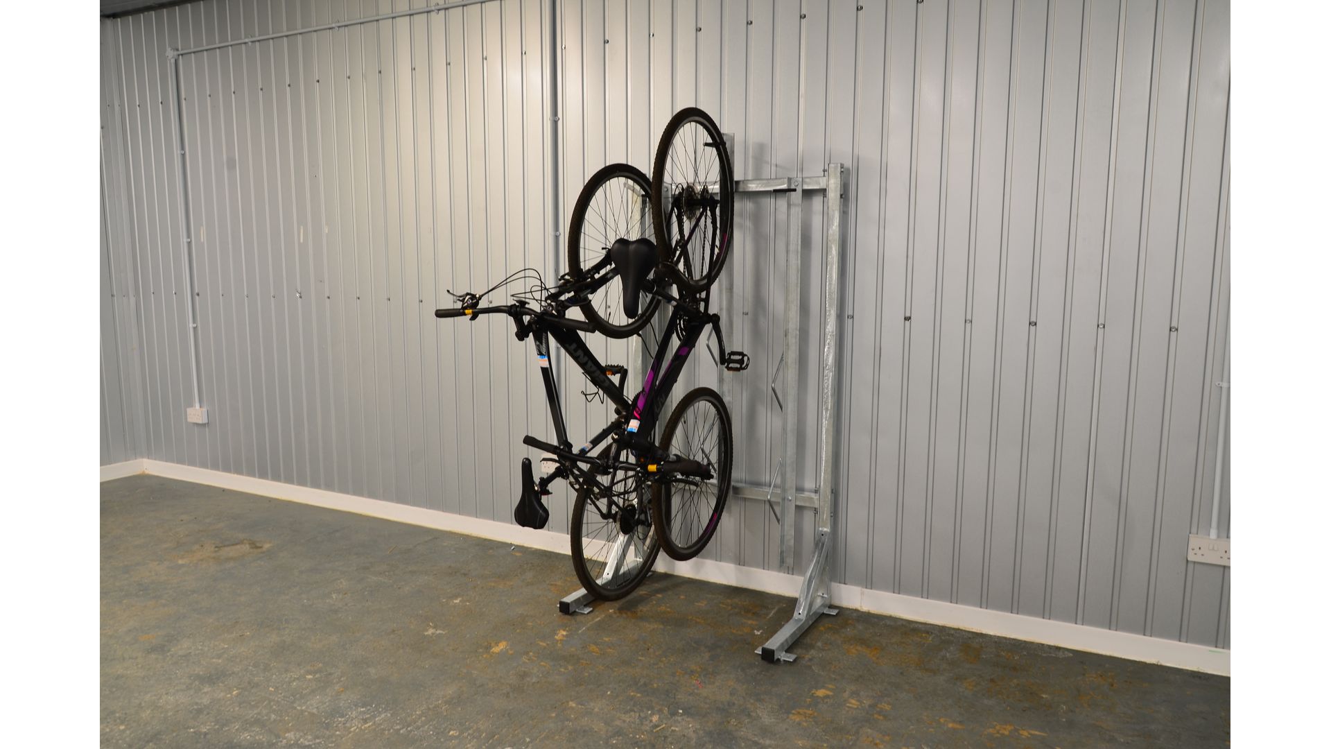 Heavy Duty Vertical Cycle Rack Frame Mounted