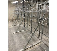 Vertical Cycle Rack - Frame Mounted 03.jpg
