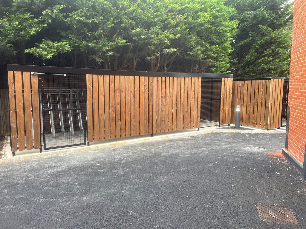 At Riverside Court in Oxford, we were commissioned to design, manufacture, and install a cycle storage and waste management solution that balanced durability, security, and visual consistency. The project, required a robust yet refined approach to accommodate both high-capacity Bespoke Cycle Parking and practical Bin Storage within a residential setting.