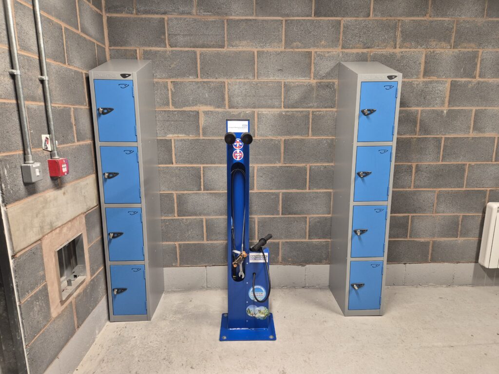  public cycle maintenance facilities