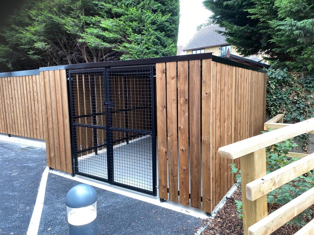 At Riverside Court in Oxford, we were commissioned to design, manufacture, and install a cycle storage and waste management solution.