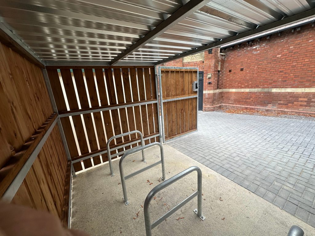 Tutbury, Gloucester 8 Space Timber Clad Cycle Shelter