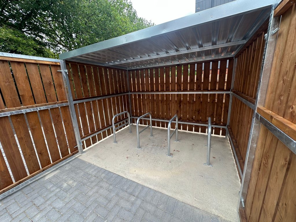 Tutbury, Gloucester 8 Space Timber Clad Cycle Shelter