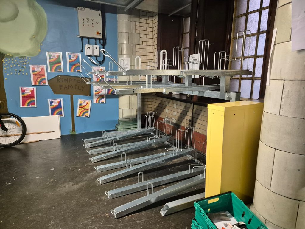 The galvanised finish provides a durable solution suited to daily use